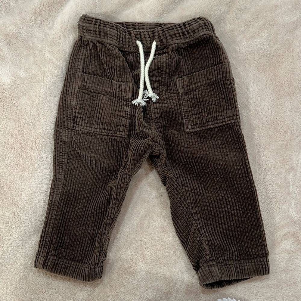 H&M brown corduroy pants size 6 to 9 months